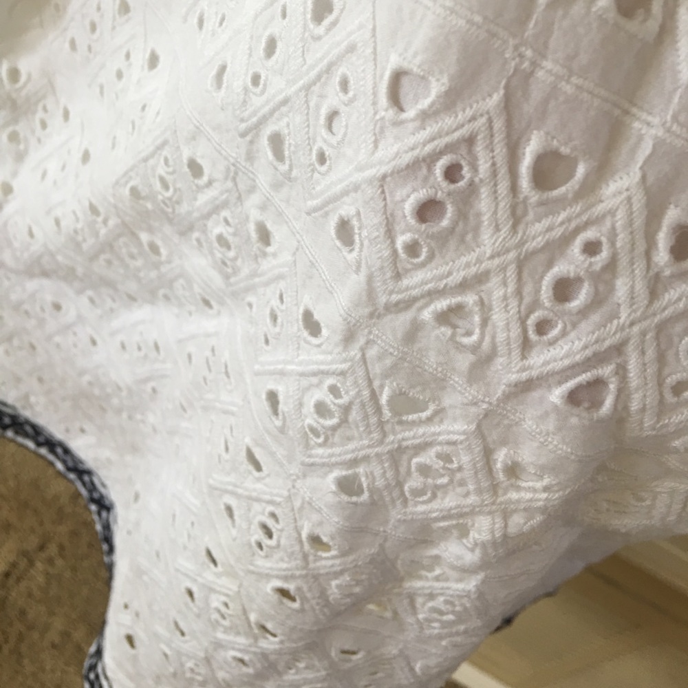 Catherine Malandrino eyelet cotton linen top black embroidery trim - Picture 7 of 7